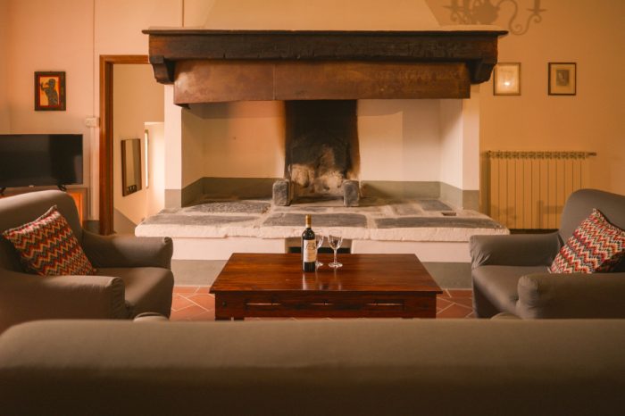 5 Pittore living room 2 web